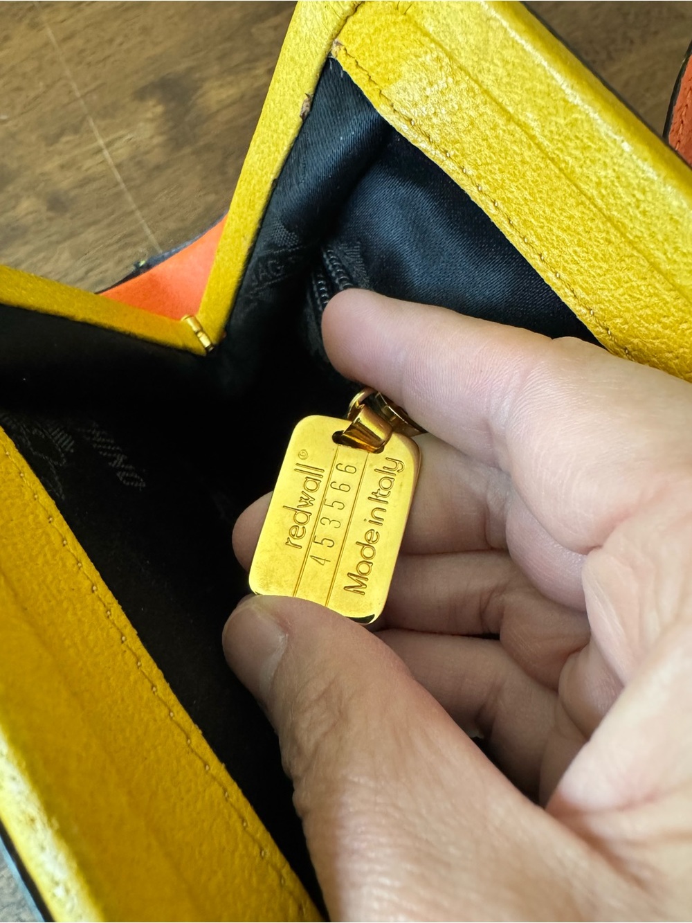 RARE Vintage Moschino Redwall Heart Handle Bag 90s Colorblock Leather Novelty - Picture 12 of 16